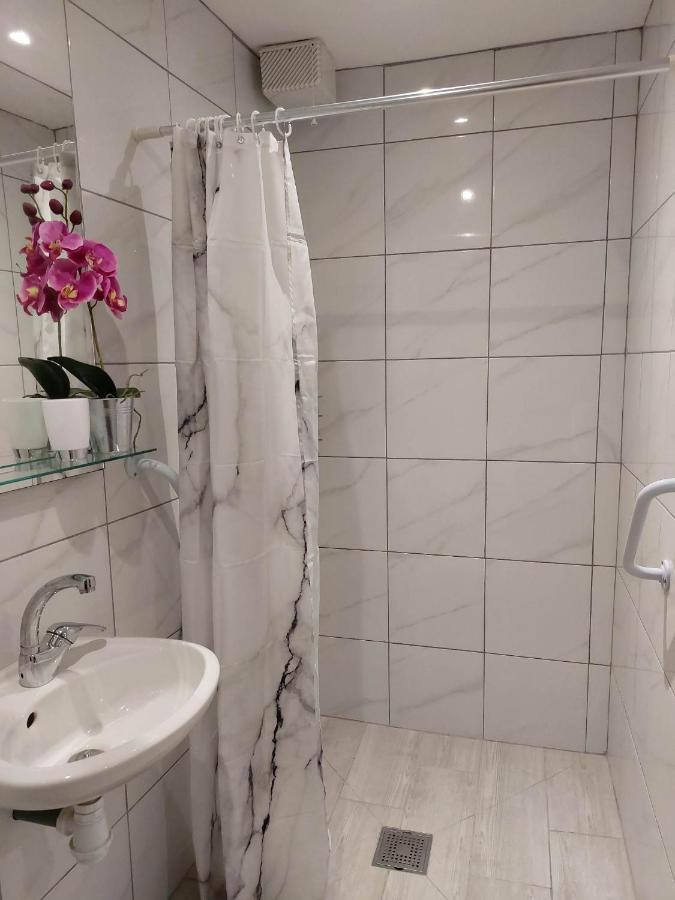 Bed and Breakfast Lazy Days Rancon Esterno foto